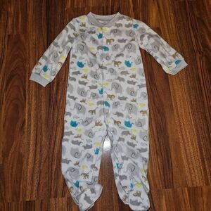 5 for $25 Carter's White Fleece Snap Elephant Footie Baby Size 6-9 Months